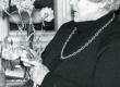 Betti Alver oma 75. a. juubeliõhtul Tartu Kirjanike Majas 27. XI 1981 - KM EKLA