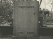 A. Kitzbergi hauasammas Tartu kalmistul  - KM EKLA