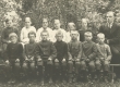 Hendrik Adamson oma õpilastega (1. kl.) 1924. a. - KM EKLA
