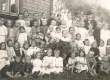 Valga lasteaia lapsed 1918. a. suvel. Taga par. Ernst Enno - KM EKLA