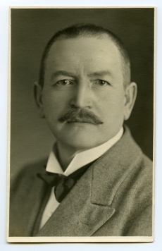 Ernst Enno
